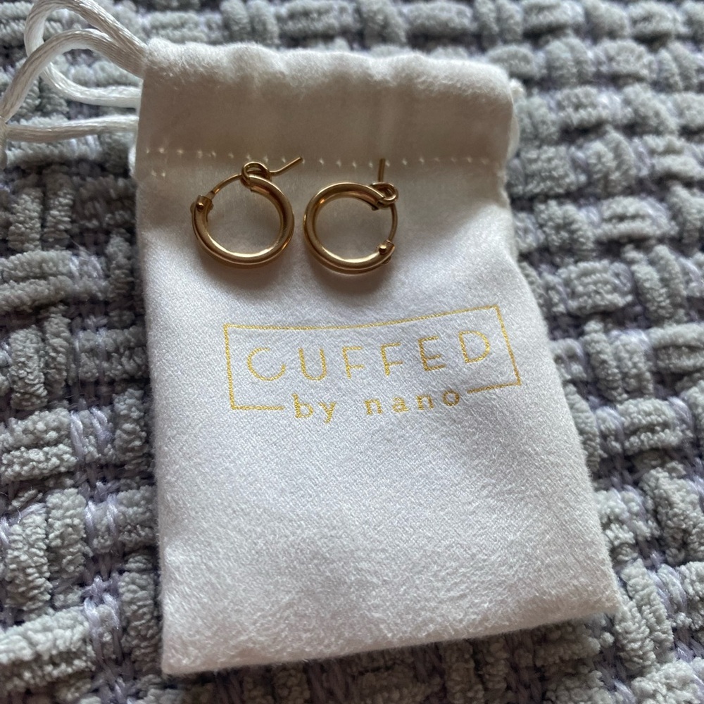 13mm 14k Gold-Filled Gold Hoop Earrings